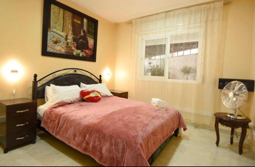 Appartement Elegant Et Climatise Au Centre Avec Terrasse - Proche Plage Et Attractions ! Tanger Exteriör bild